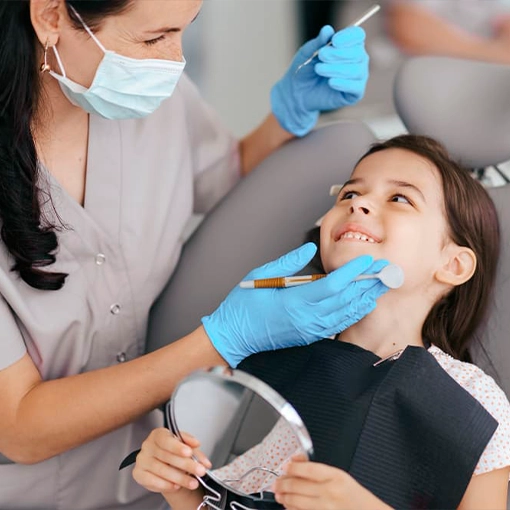 Imagem dentista com criança